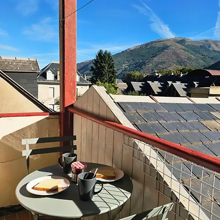 Lejlighed Charmand T1 Bis Traversant Avec 2 Balcons Vu Sur Les Montagnes